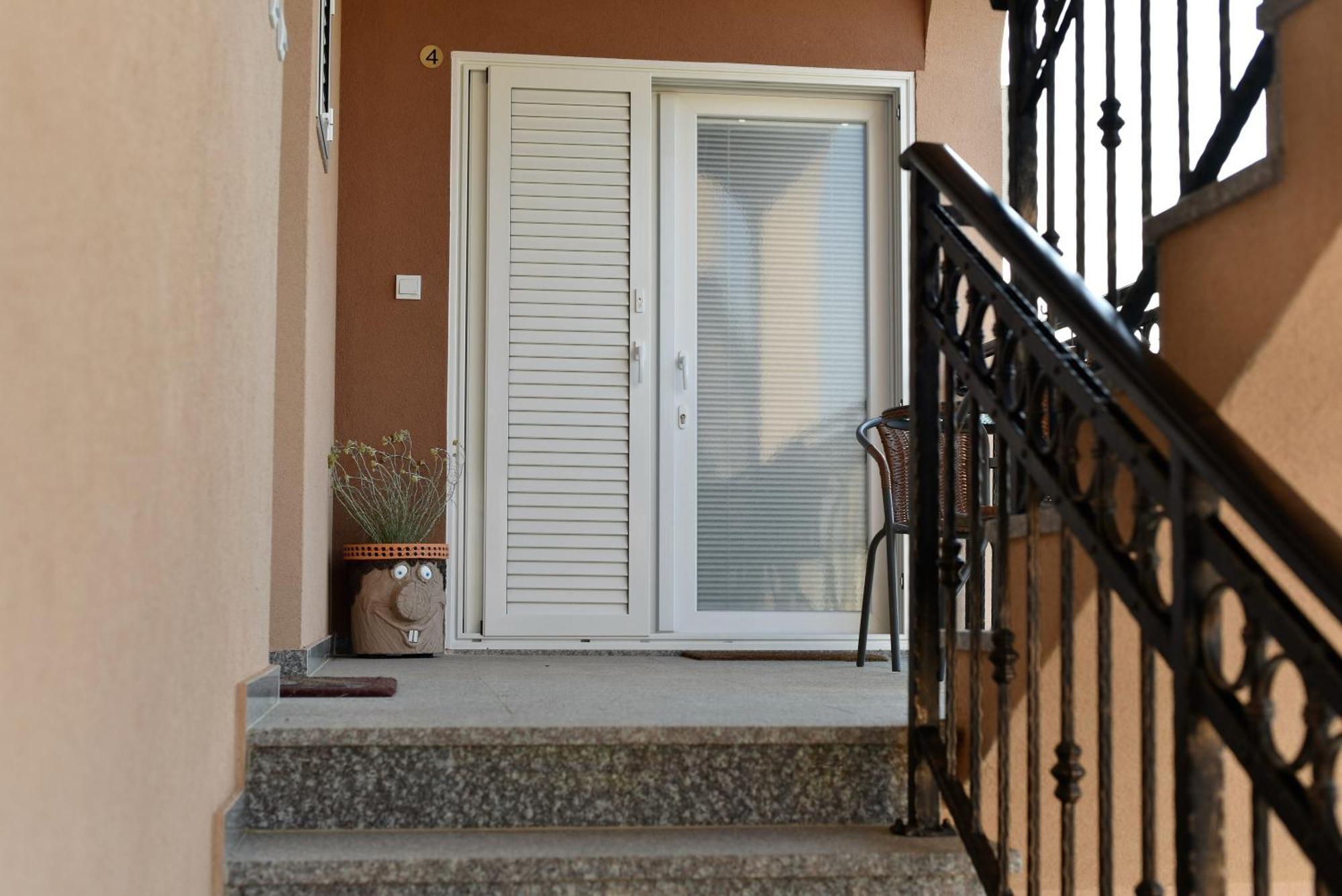 Apartmani Natasa Nino Jezera, Murter Pokój zdjęcie