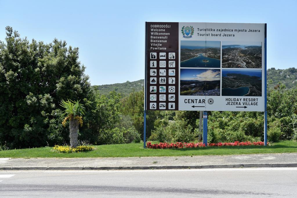 Apartmani Natasa Nino Jezera, Murter Zewnętrze zdjęcie